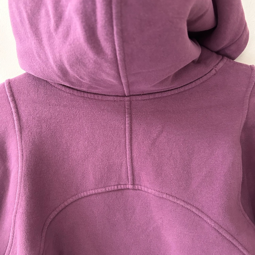 Lululemon Purple Loungeful Hoodie Pull-over Size 6  Excellent Condition Pocket